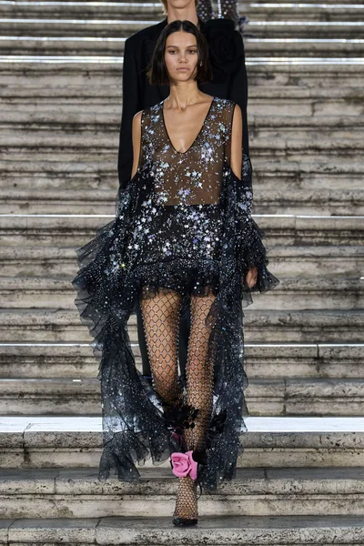 Look 85